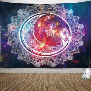 Tapestry with Strong Hooks